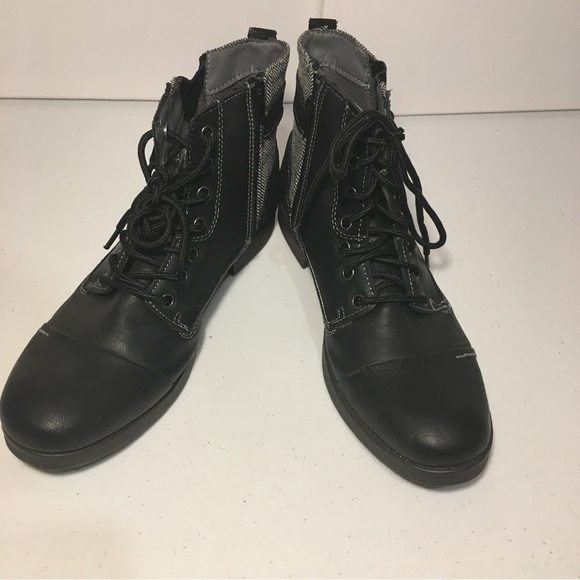 Steve Madden Boots Size 40.5 Black - Picture 4 of 11